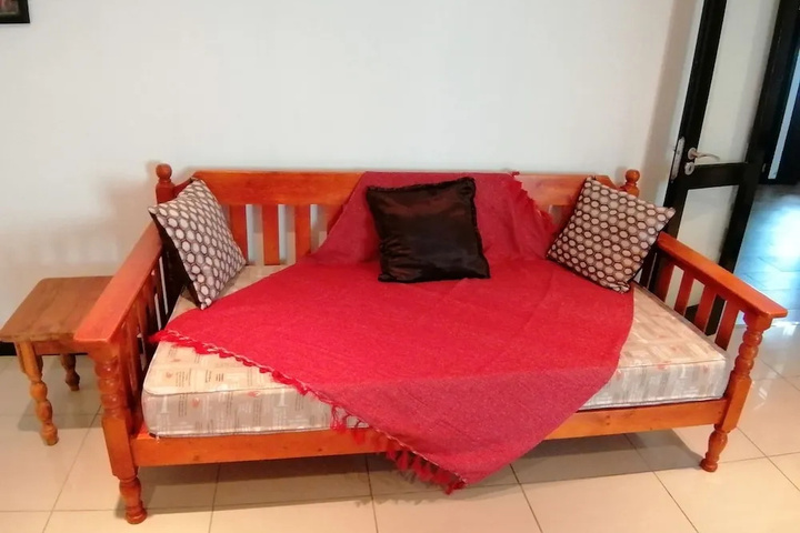 Room 5 of 15