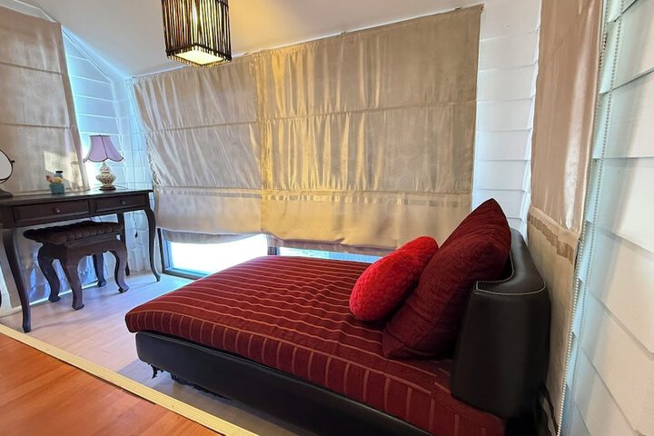 Room 30 of 73