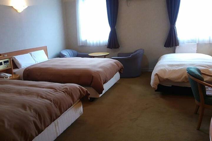 Room 15 of 45