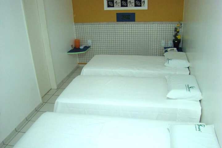 Room 9 of 43