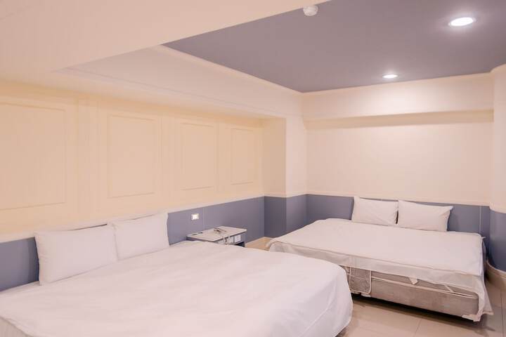 Room 22 of 71