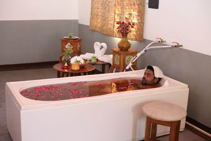 Spa 4 of 23