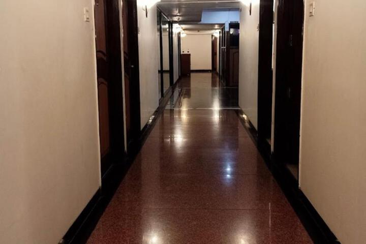 Arch Manor Bhopal