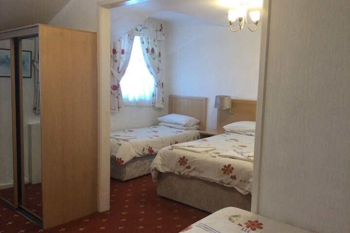 Room 56 of 170