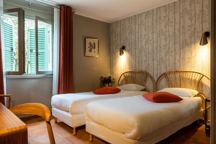 Room 14 of 60