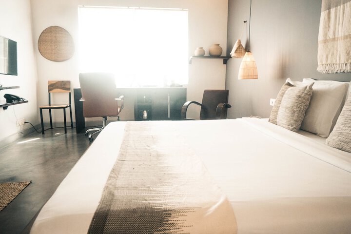 Room 42 of 129