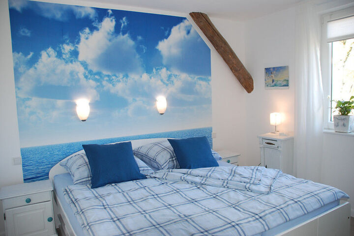 Room 40 of 185