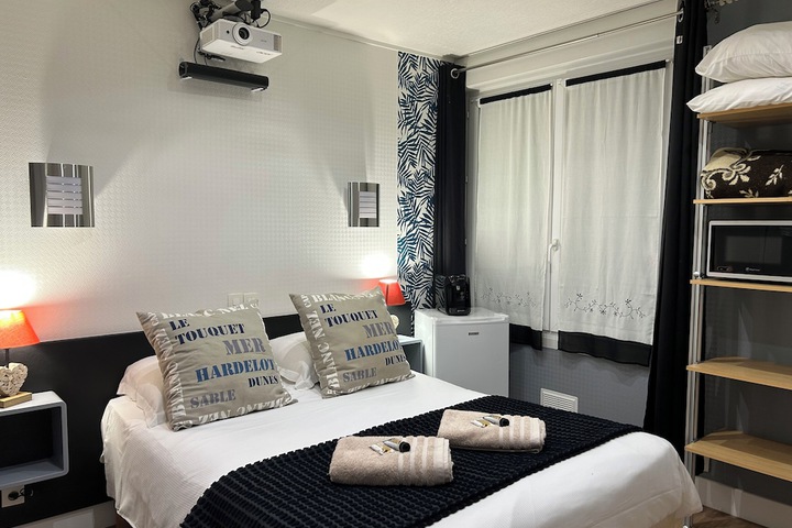 Room 8 of 45