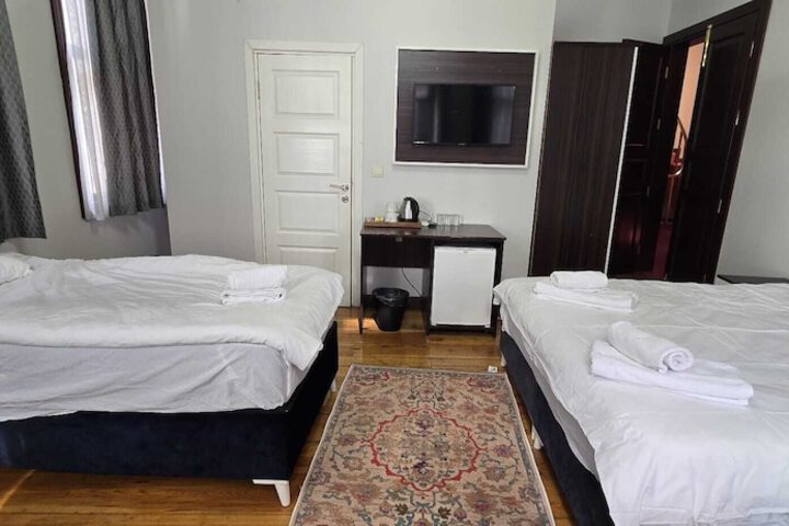 Room 21 of 64