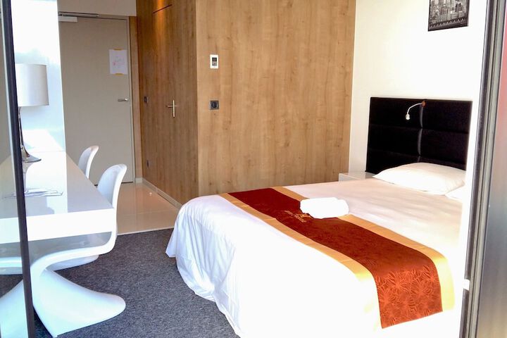 Room 20 of 43