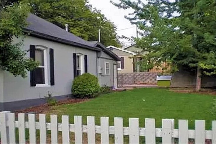 Property Grounds 15 of 18
