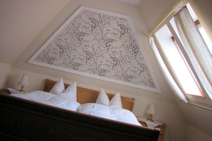 Room 17 of 21