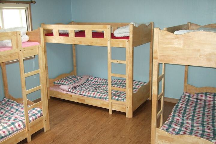 Room 20 of 45
