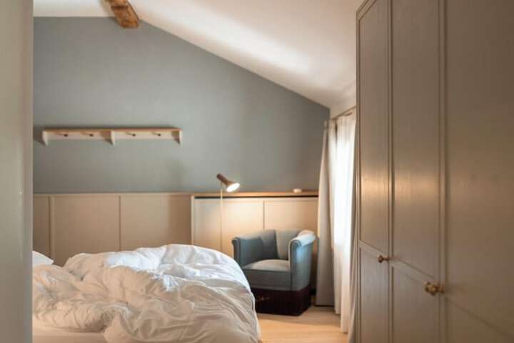 Room 26 of 69