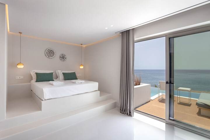 Room 5 of 55