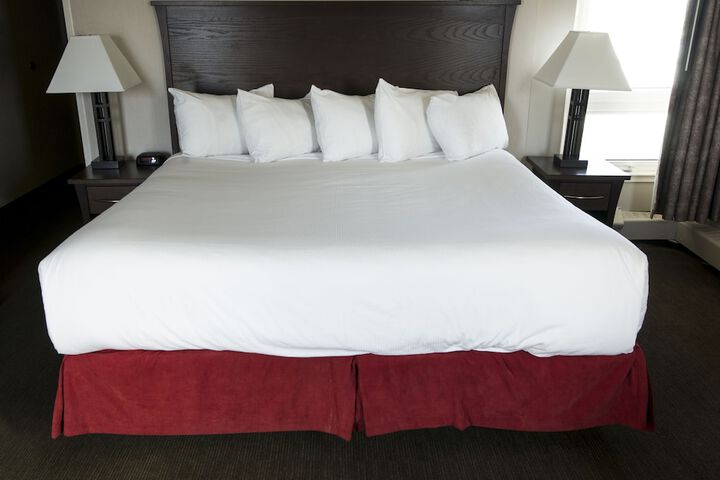 Room 8 of 36