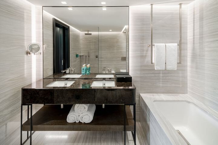 Clean Restrooms