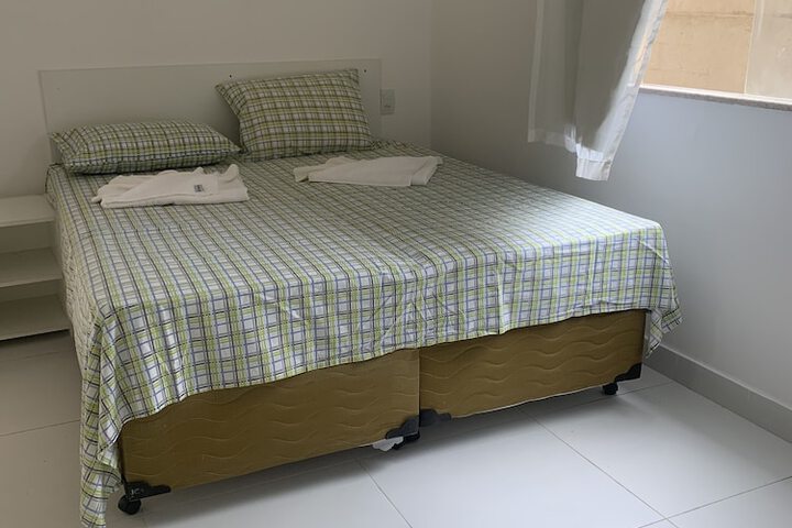Room 5 of 34