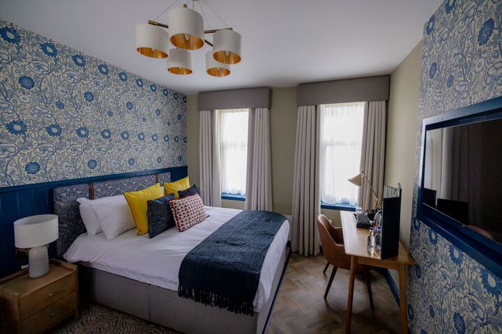 Room 19 of 50