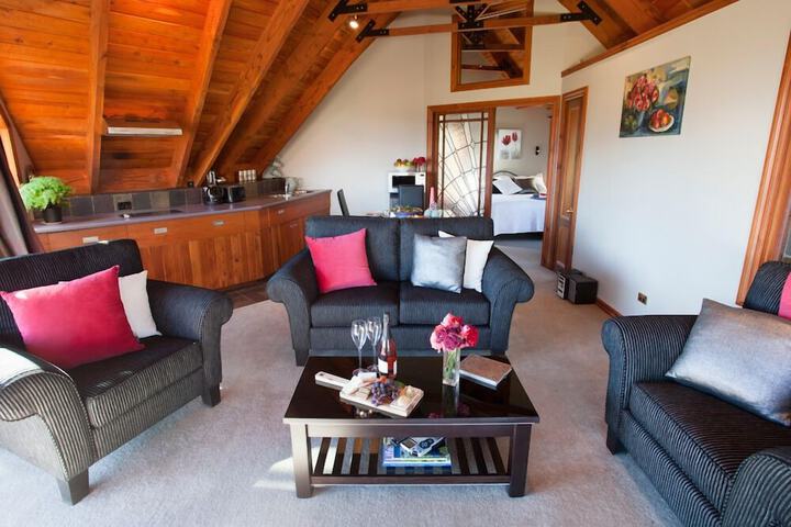 Room 3 of 21
