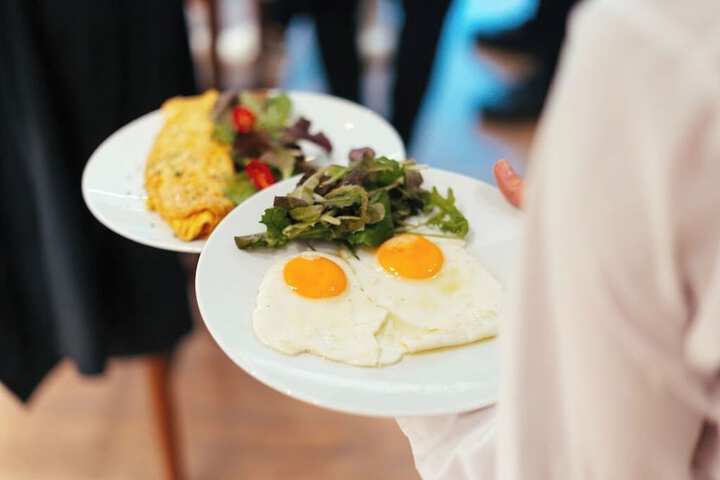 Breakfast/Coffee Service 93 of 109