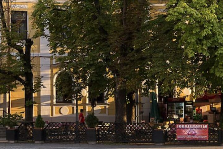General 17 of 19