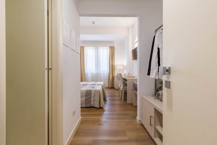 Room 57 of 254