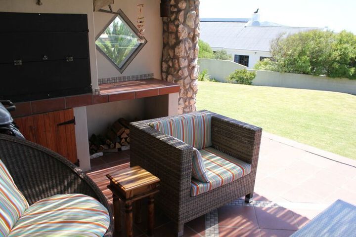 Terrace/Patio 12 of 13