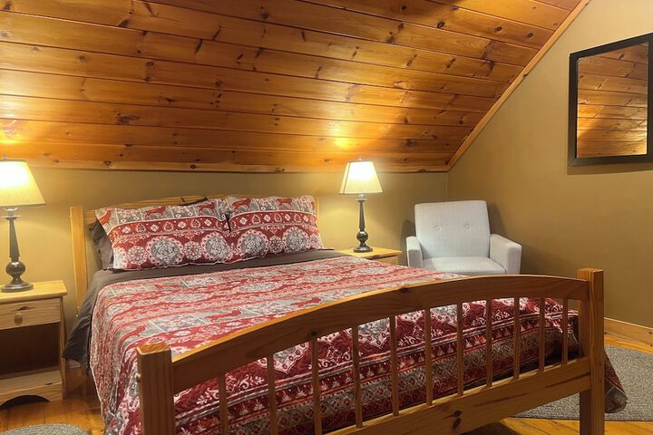 Room 26 of 103