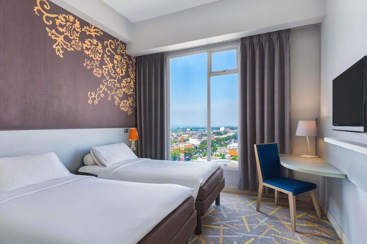 Room 21 of 65