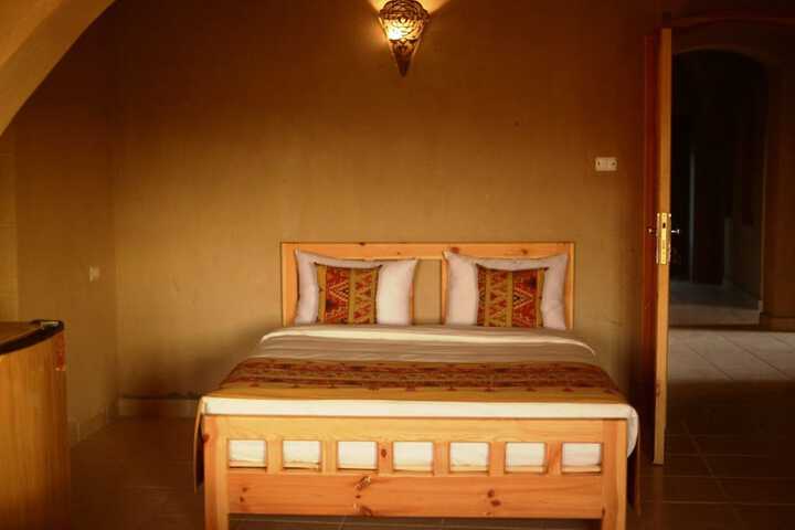 Room 47 of 218