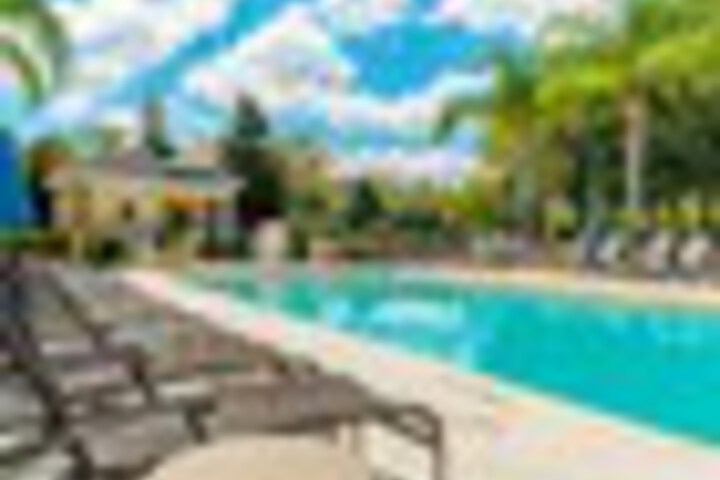 Sundeck 104 of 108