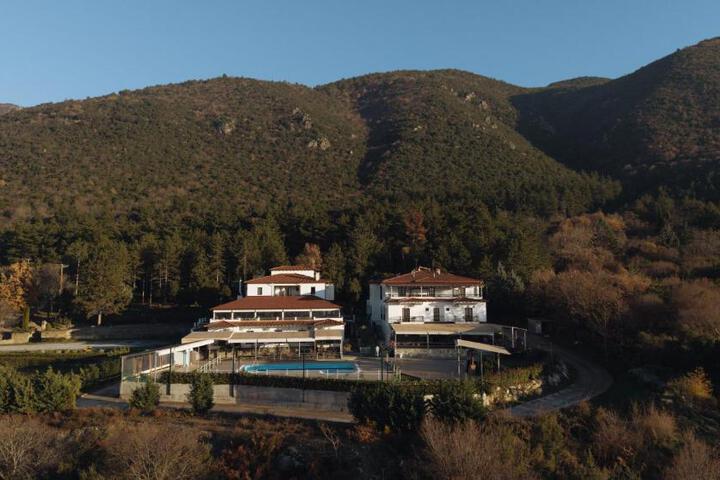 Agnanti Hotel