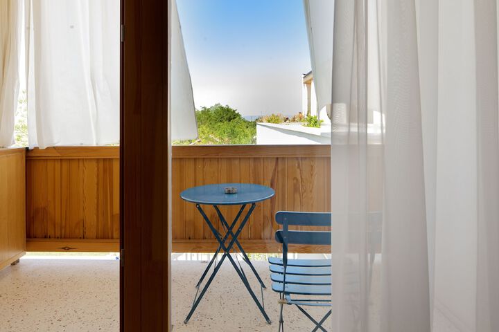 Room 29 of 54