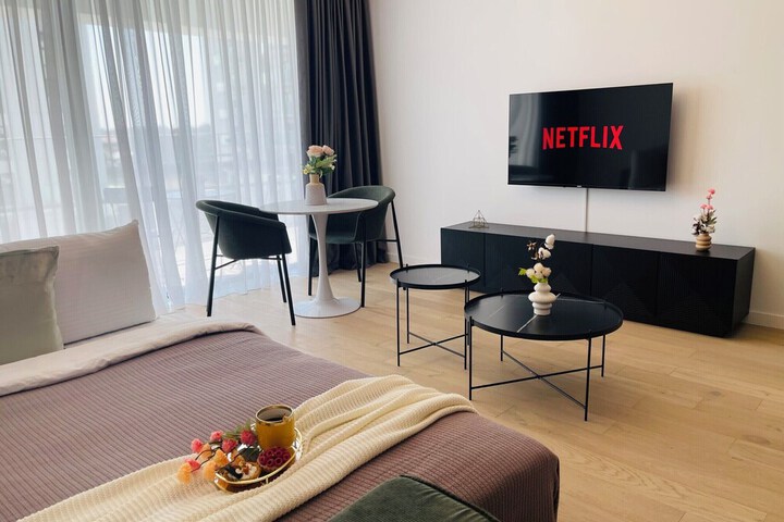 Room 72 of 431