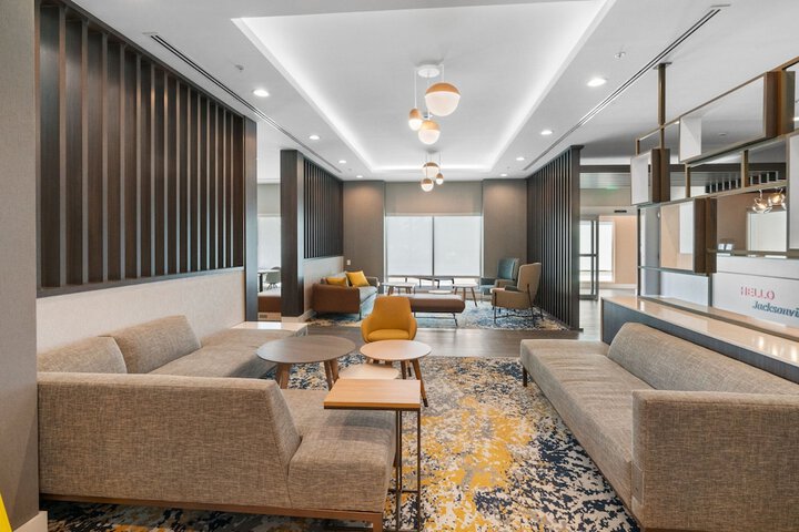 Guest Lobby