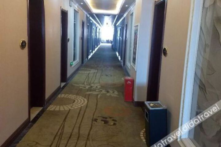 Hotel Interior 7 of 13