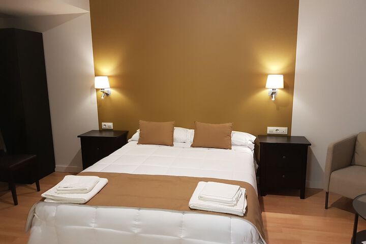 Room 8 of 101