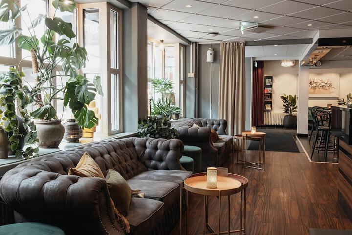 Lobby Photos