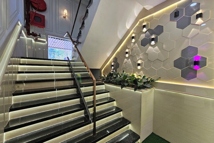 Hotel Interior 10 of 52