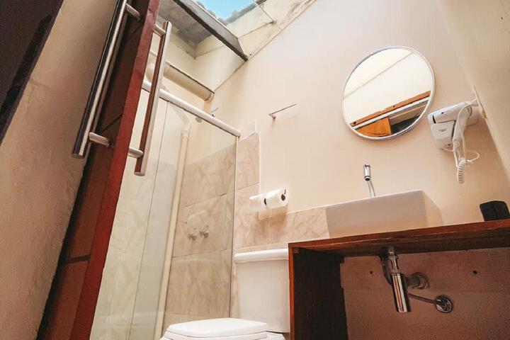 Clean Restrooms