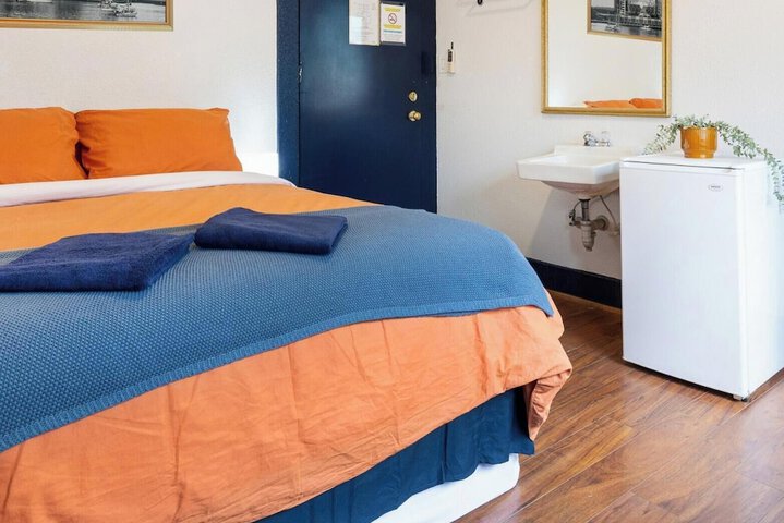The Guesthouse Vancouver Downtown in Vancouver, BC