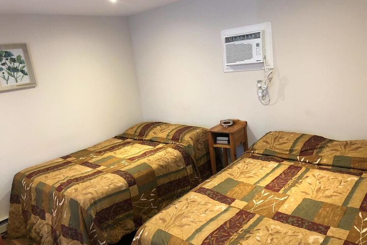 Room 7 of 51