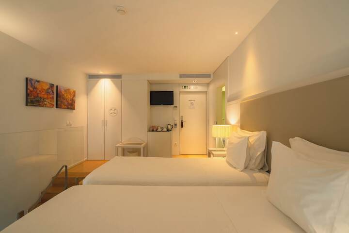 Room 29 of 51