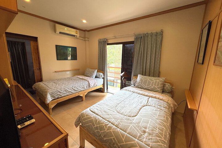 Room 11 of 39