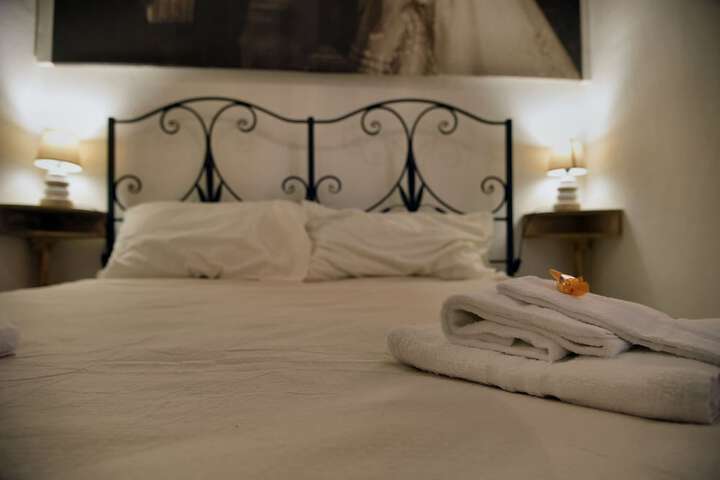 Room 8 of 21