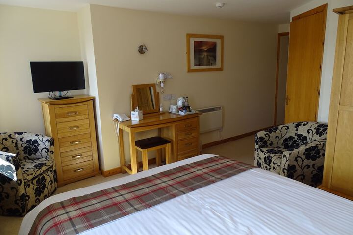 Room 8 of 22