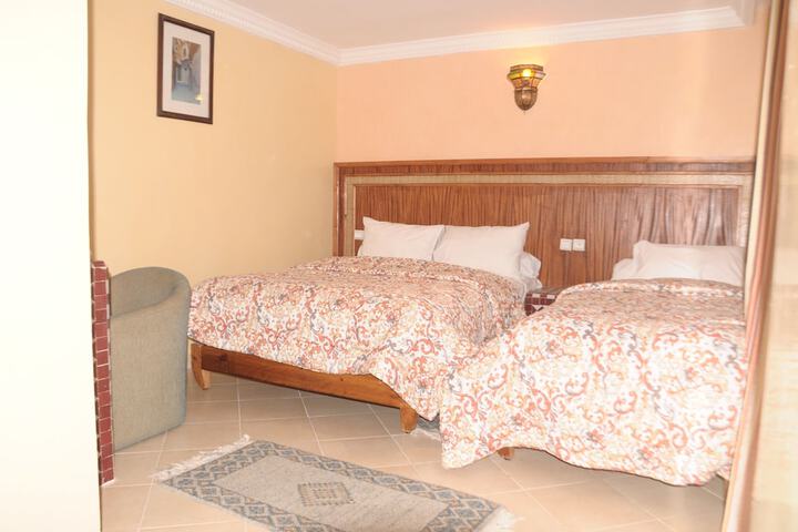 Room 9 of 17