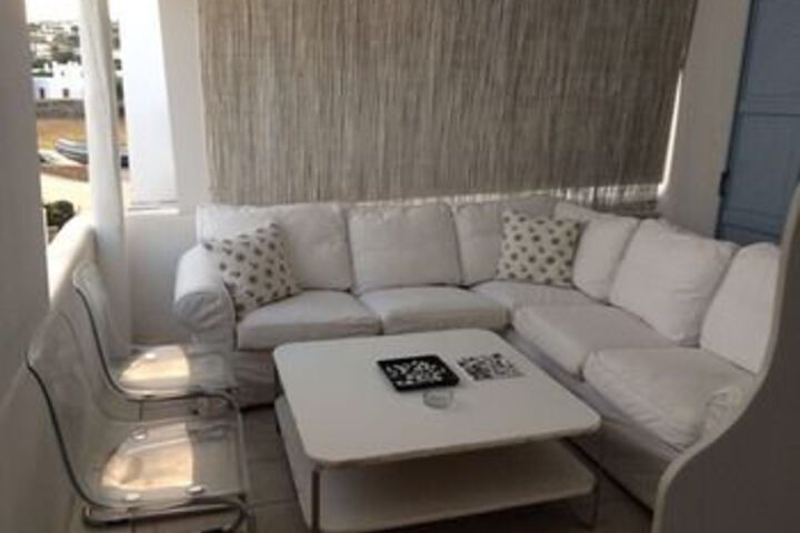 Room 11 of 22