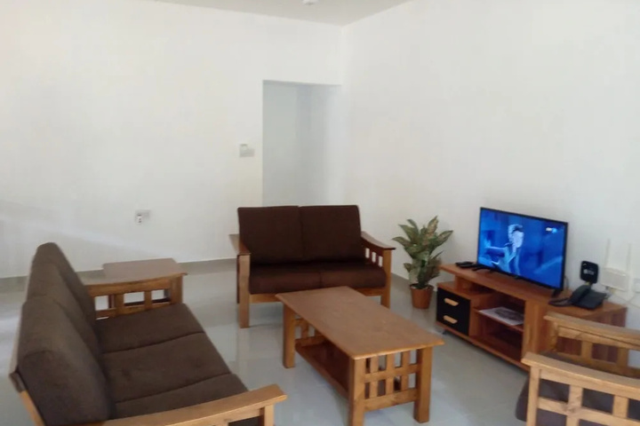 Room 2 of 13